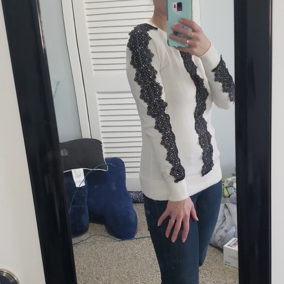 Lace sweater - Picture 2 of 6